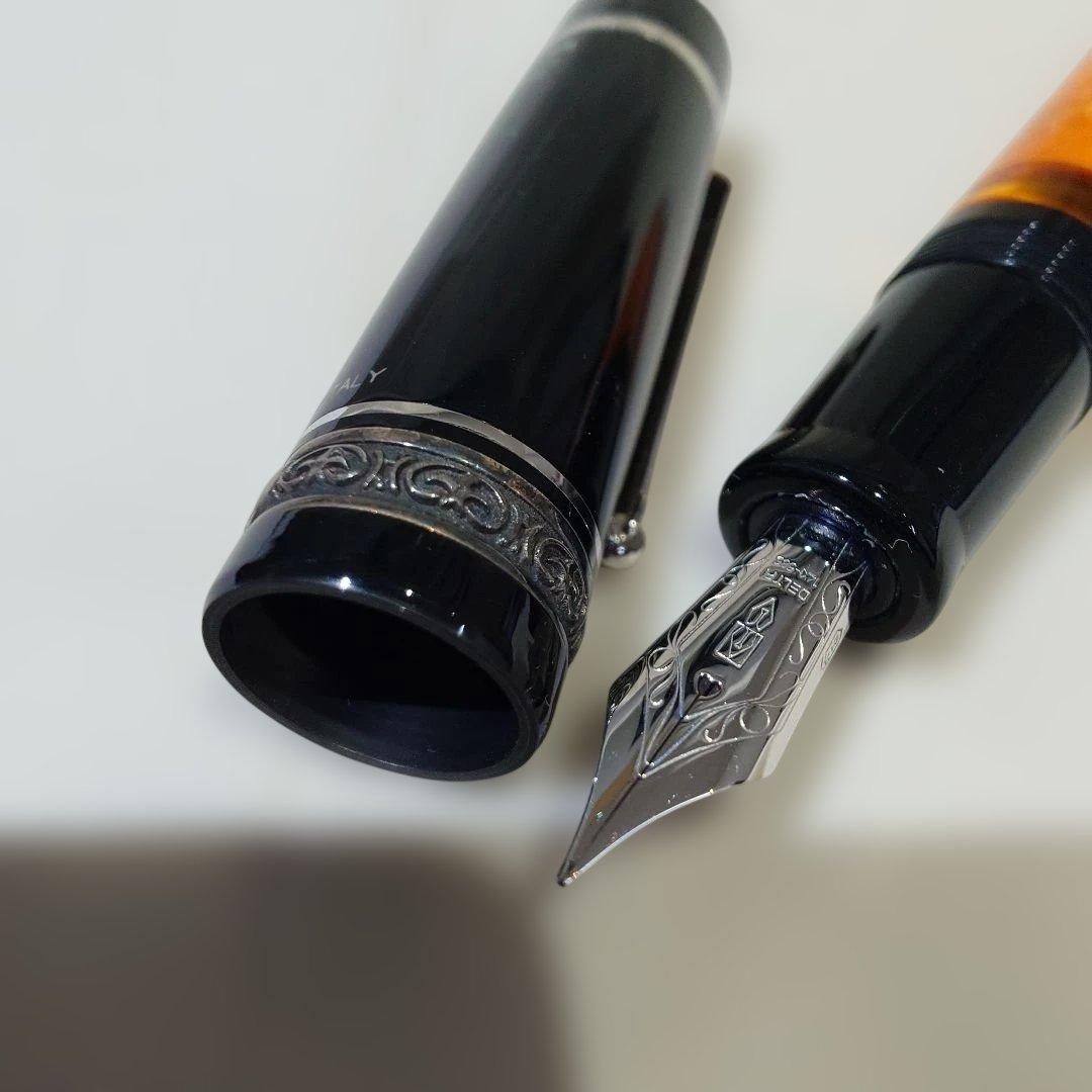 デルタ ドルチェヴィータ ペン先14KT 万年筆 未使用品 オレンジ×黒