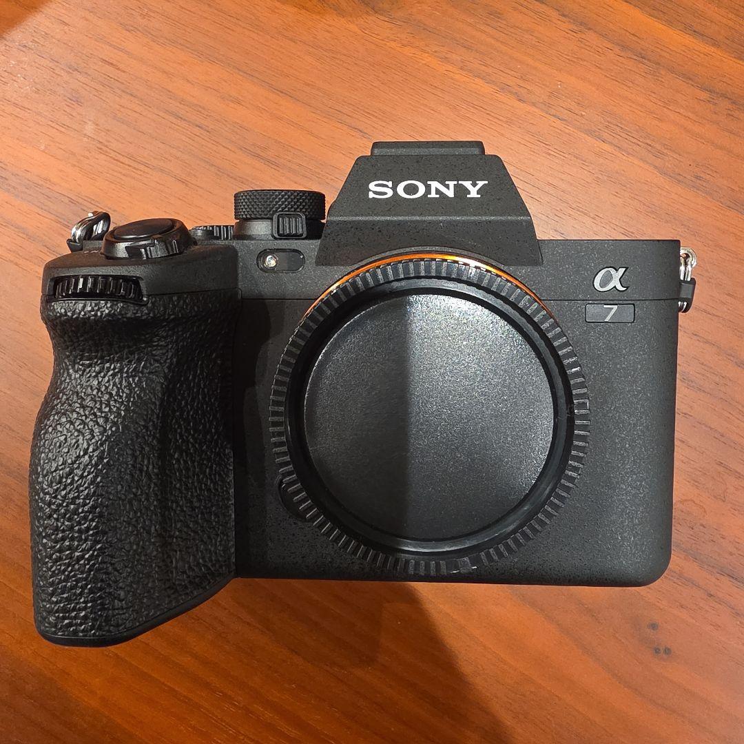 と*ろ様 低シャッター回数 α7 Ⅳ ミラーレス一眼カメラ SONY