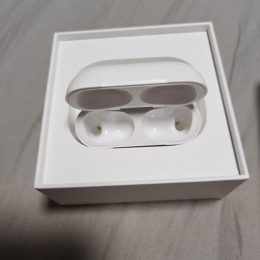 【箱付き】 AirPodsPro 第一世代 本体 ワイヤレス充電ケース付き