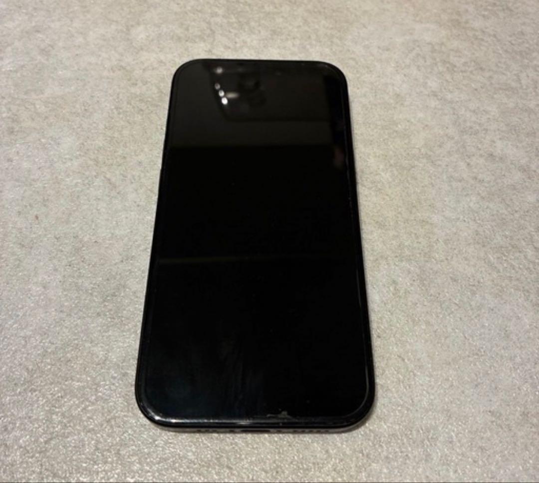 Apple iPhone 15 128GB バッテリー 89%
