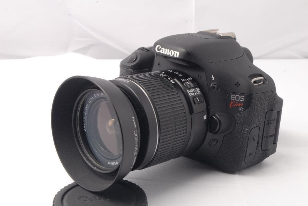 Canon EOS Kiss X5★一眼レフカメラ★手ぶれ補正レンズ★元箱あり☆