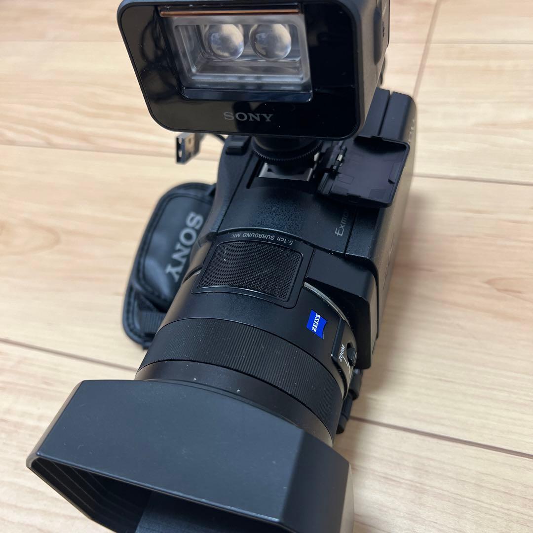 サ*ト様 SONY ビデオカメラ 4K 本体 ライト 充電器付き FDR-AX1