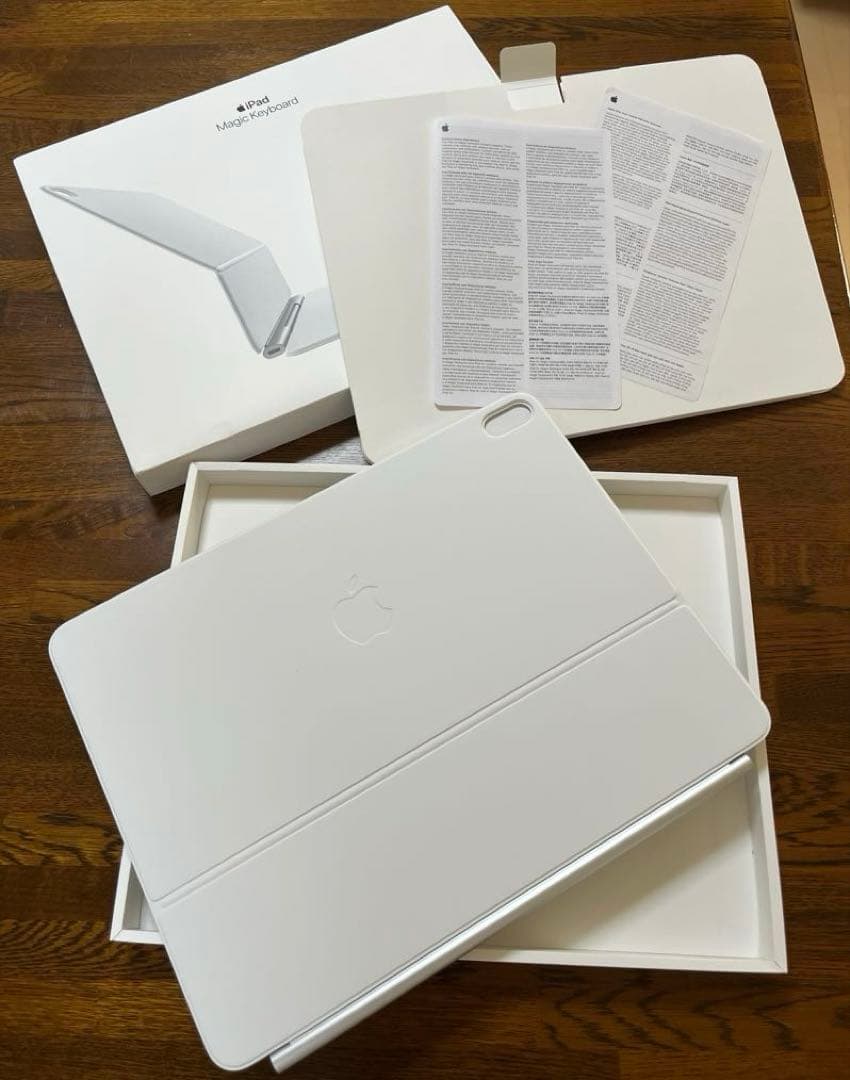 iPad Air 13インチ(M3)用Magic Keyboard 日本語