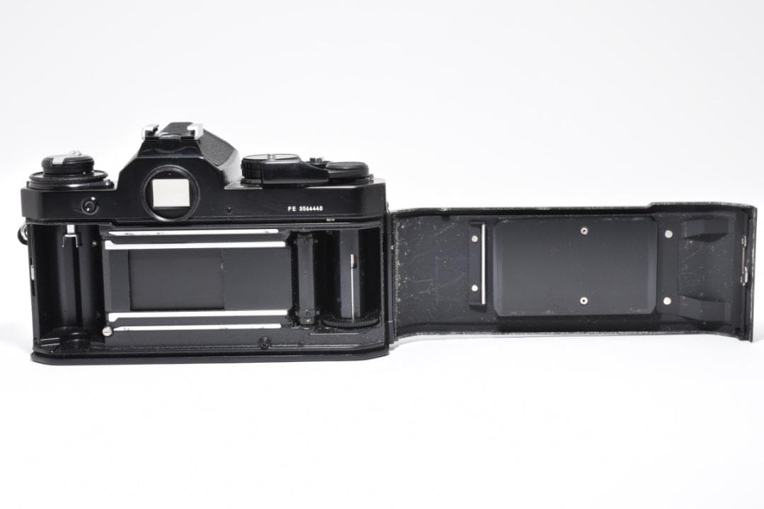 ■ 美品 ■ ニコン　Nikon FE ボディ 《動作確認済品》　　#91261