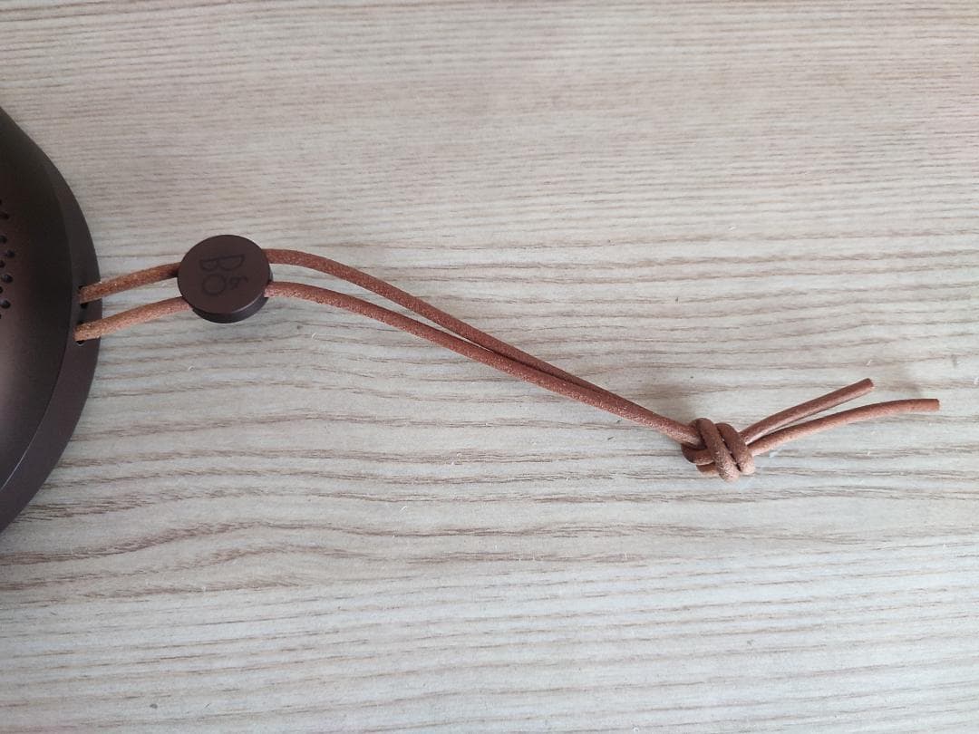 Bang & Olufsen スピーカー B&O Beosound A1 栗色