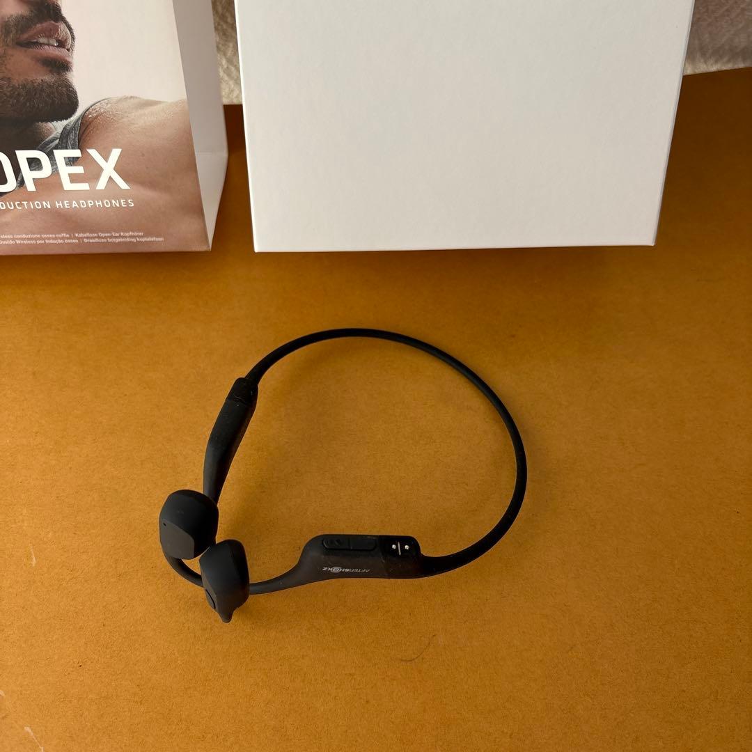 骨伝導イヤホン AEROPEX中古