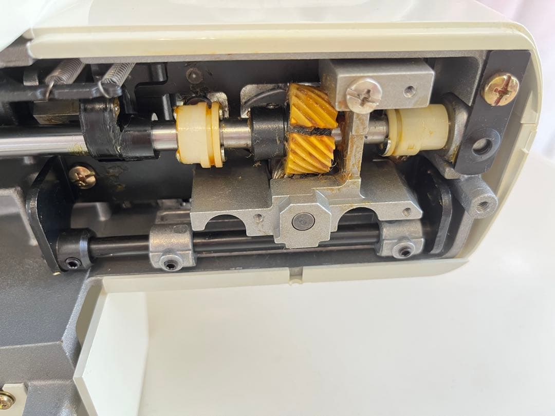 JUKI 電子ミシン本体　HZL-50Z 家庭用　リーザ