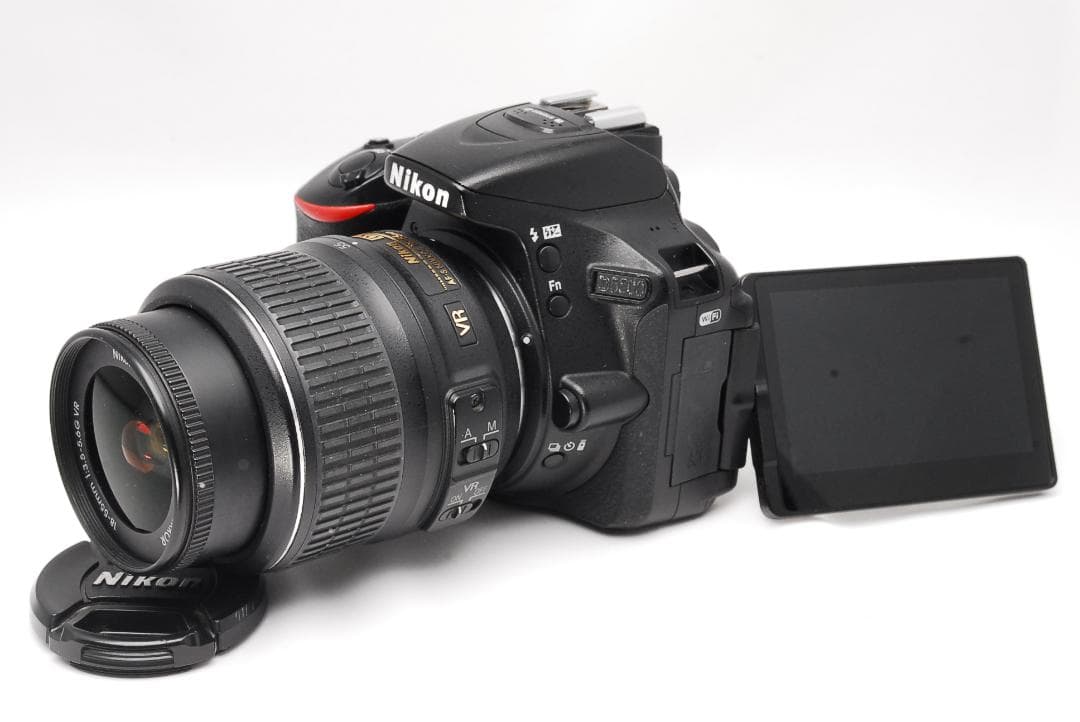 Nikon D5500 Wi-Fi転送機能搭載 自撮り ニコン 一眼レフカメラ
