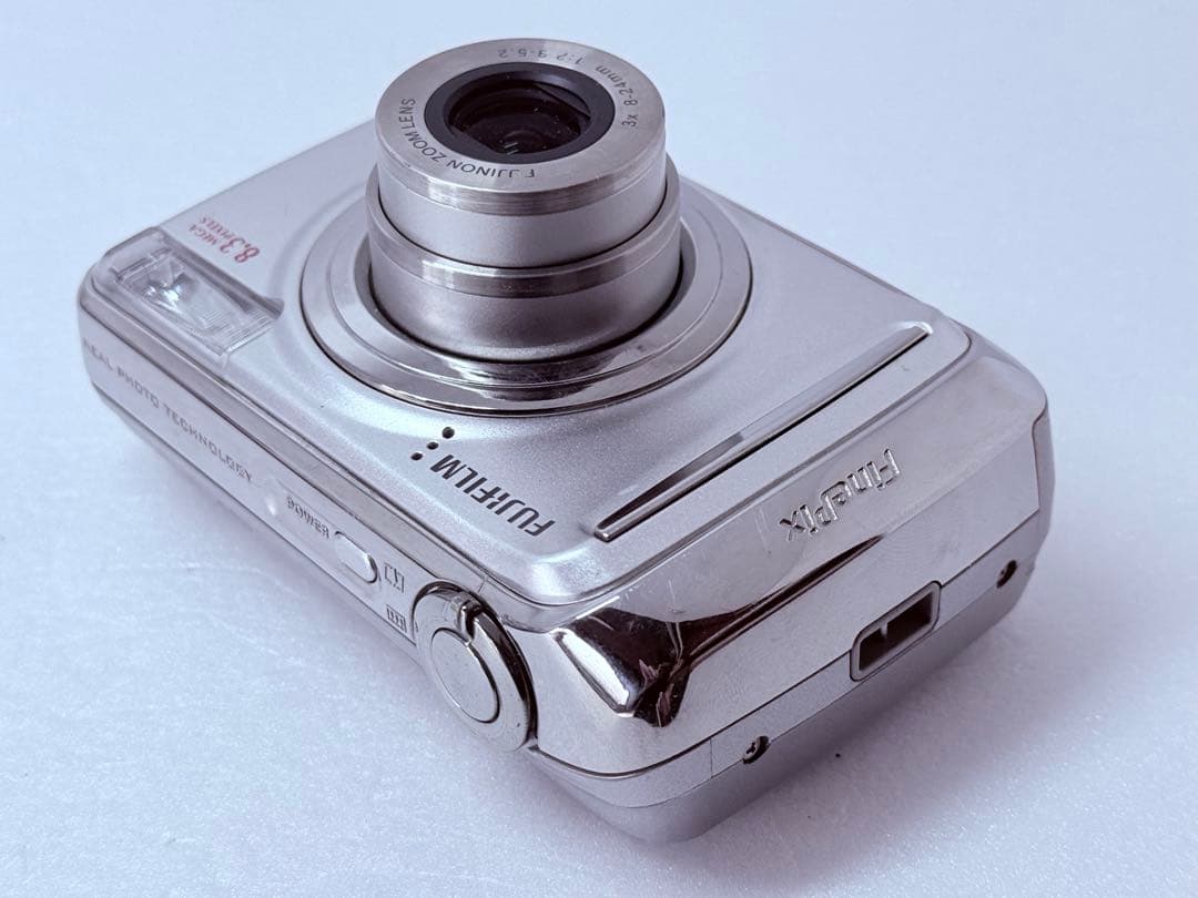 Fujifilm finepix A800 動作確認済 コンデジ 単3電池駆動