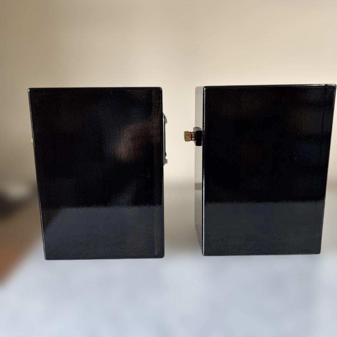 バスレフ型自作スピーカー　Fostex FF85WK搭載