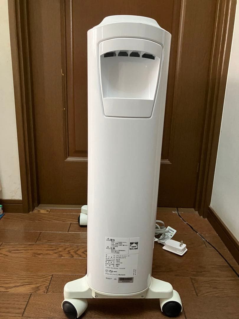 美品　デロンギ オイルヒーター RHJ65L0915 数回使用
