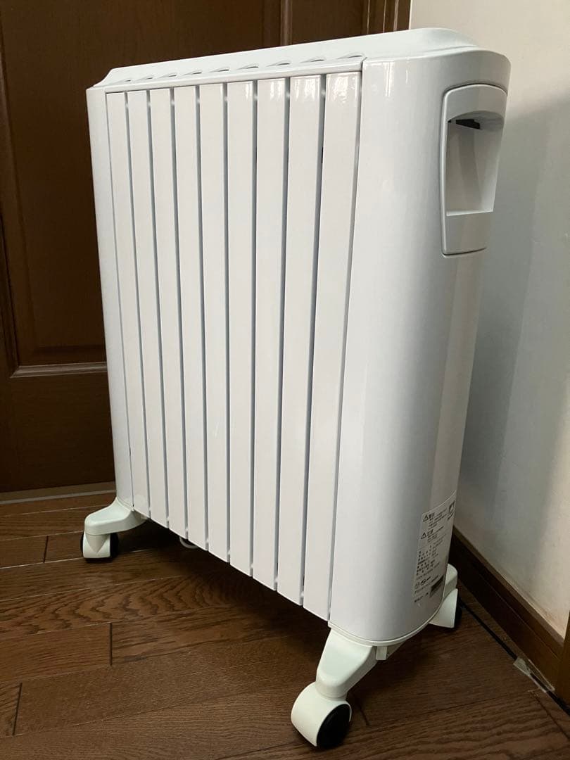 美品　デロンギ オイルヒーター RHJ65L0915 数回使用
