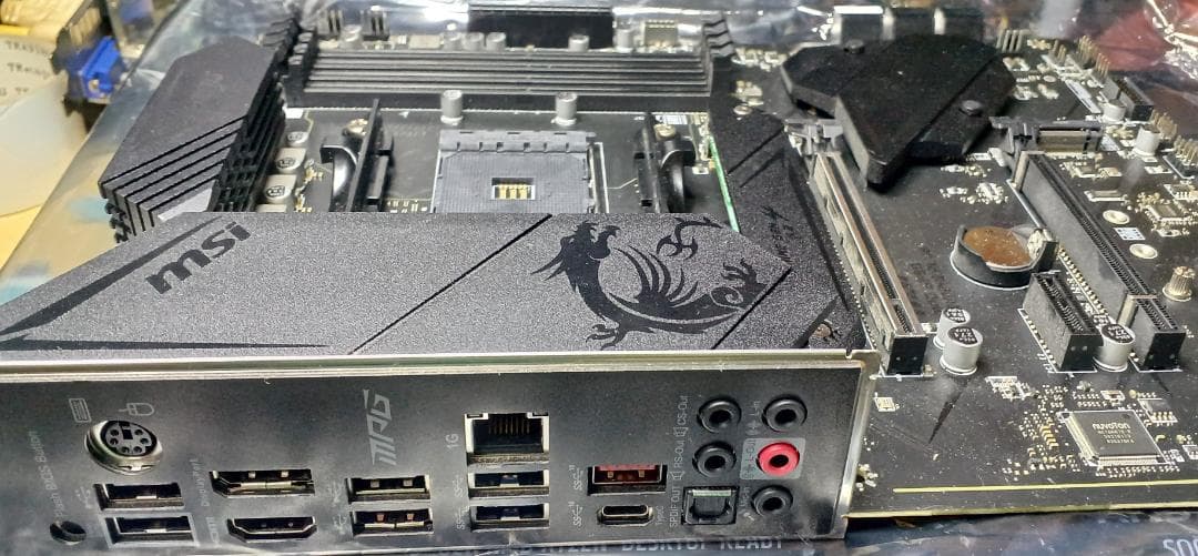 MSI B550 GAMING PLUS マザーボード