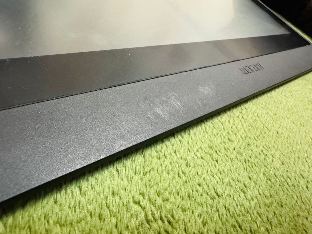 ワコム 液タブ 液晶ペンタブレット Wacom Cintiq 16