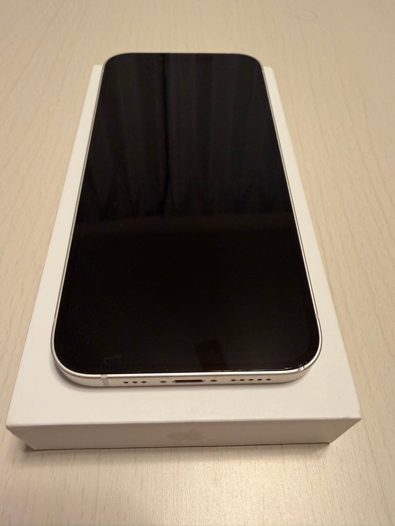 iPhone14 128GB SIMフリー ○判定 バッテリー84% 箱あり