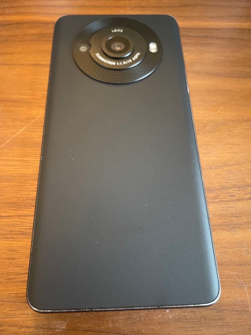 AQUOS R8 Pro SIMフリー 美品 256GB Leica監修カメラ
