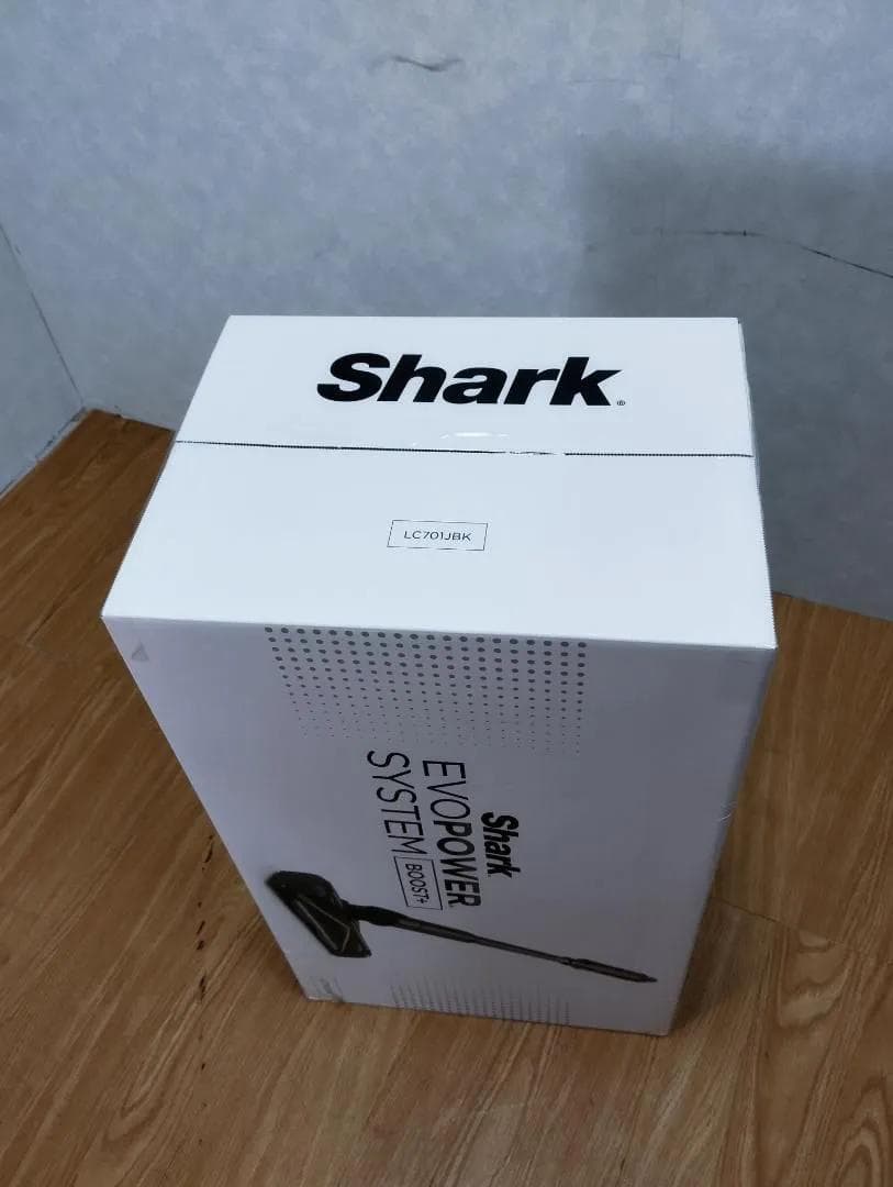 Y★602 シャーク コードレス掃除機 LC701JBK
