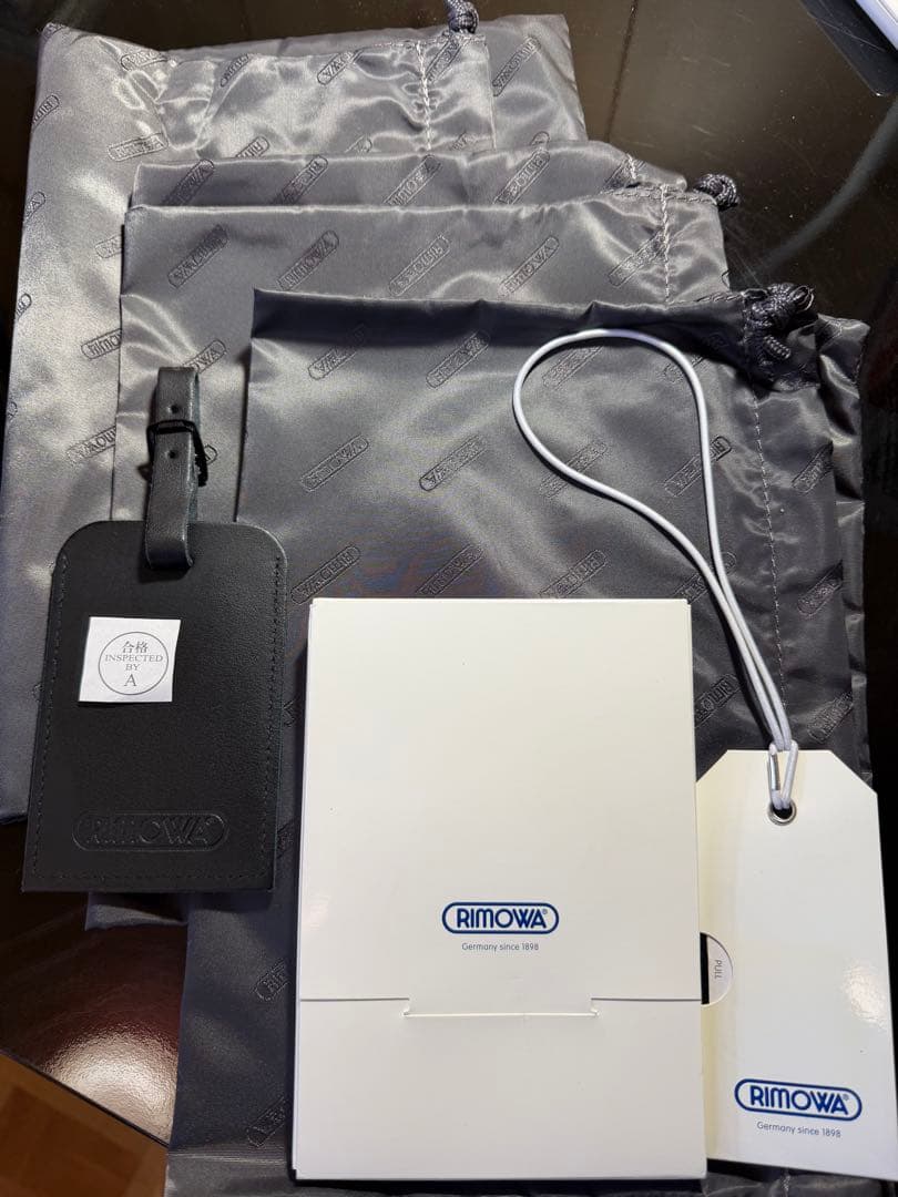 RIMOWA TOPAS STELTH トパーズ 付属品 レザー ネームタグ他