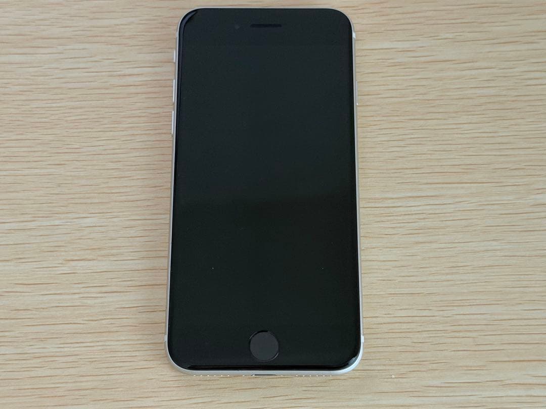 Apple iPhone SE 第3世代 64GB