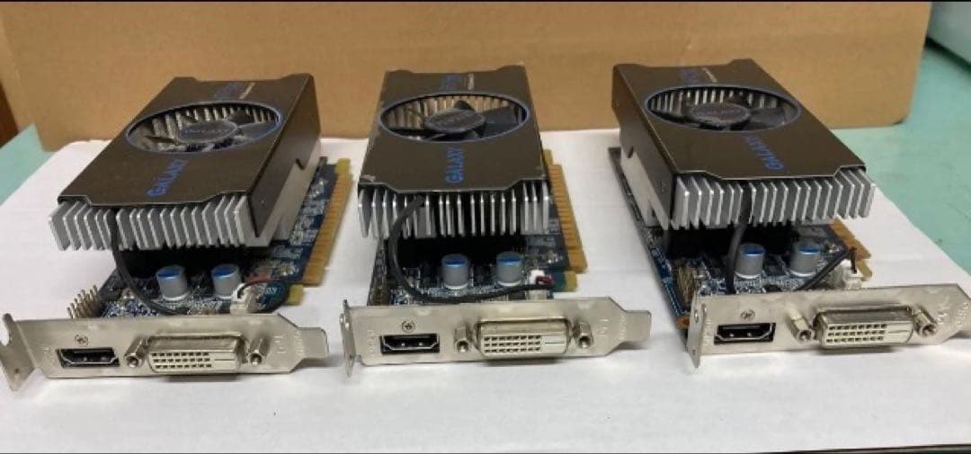 GALAXY GeForce GTX 750 PCI ★3枚セット★中古送料無料