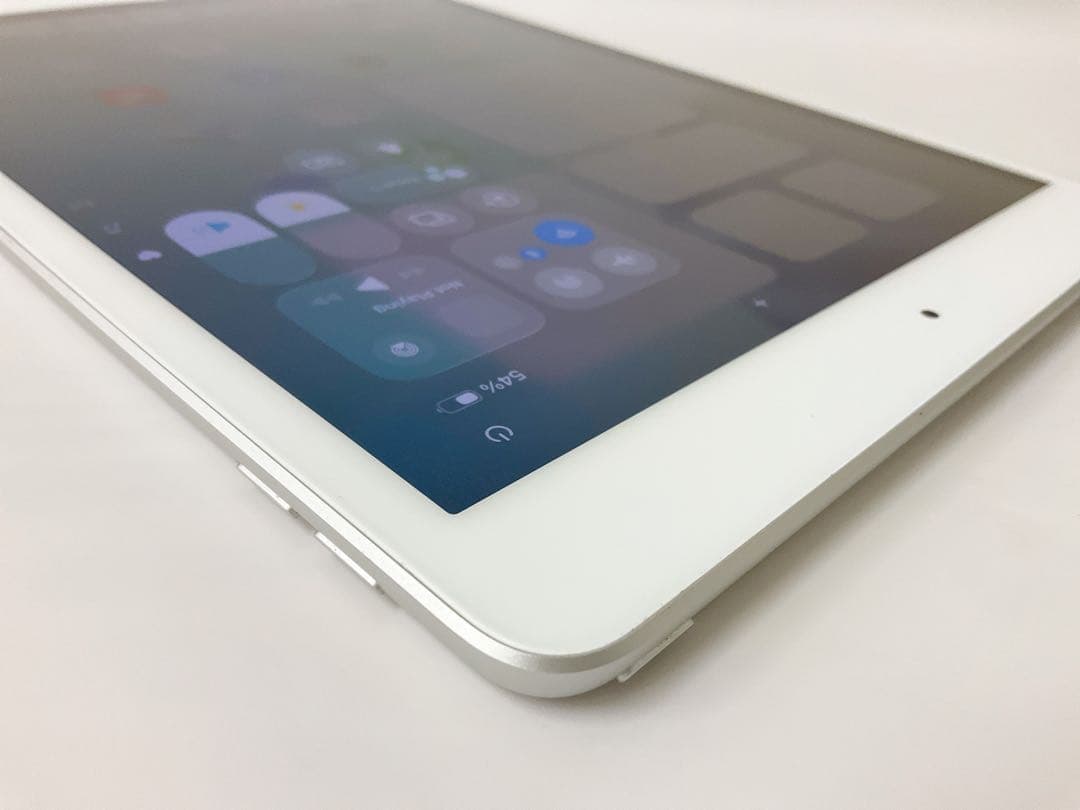 【美品・BT93％】iPad 第8世代 32GB Wifiモデル スペースグレイ