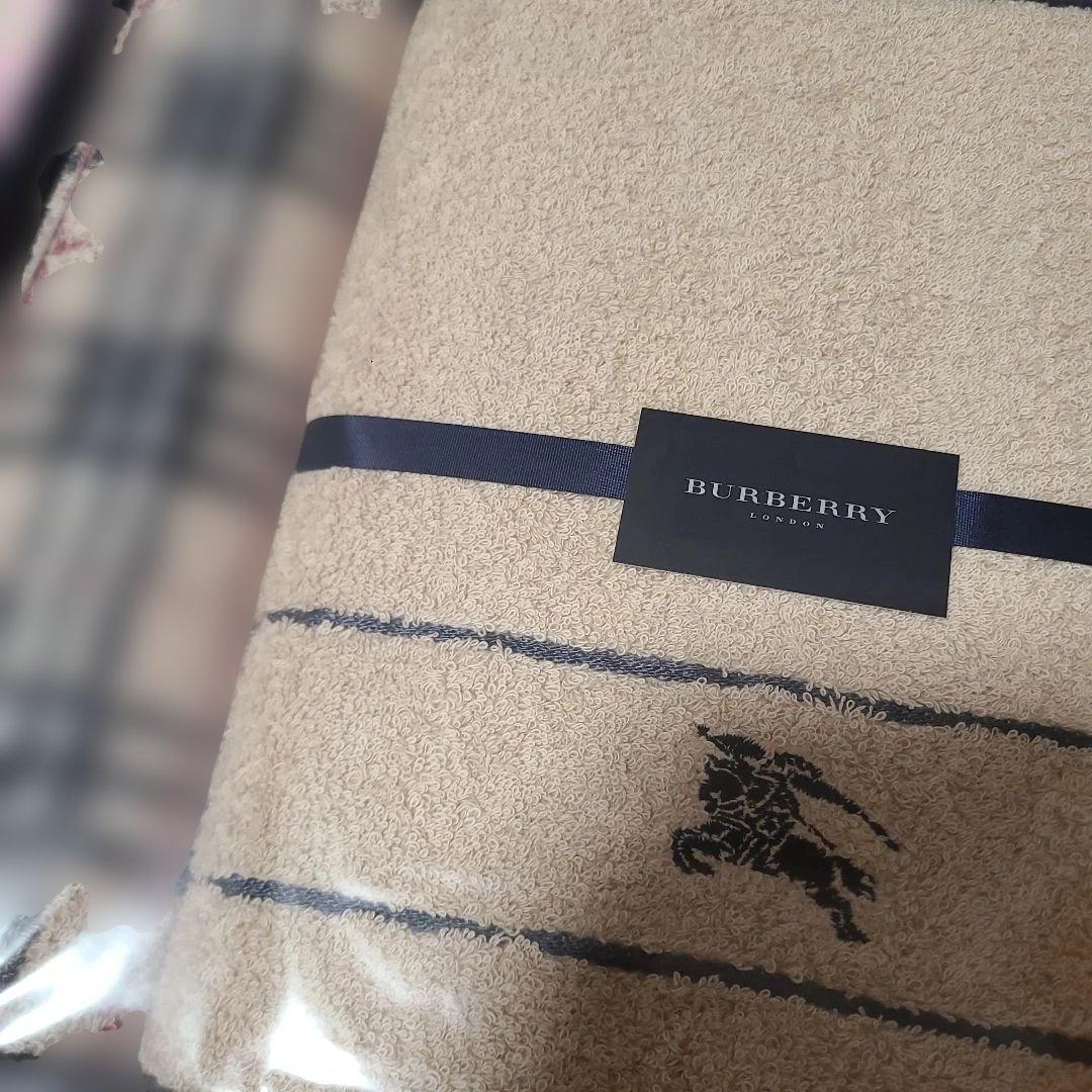 BURBERRY　バーバリー　タオルセット