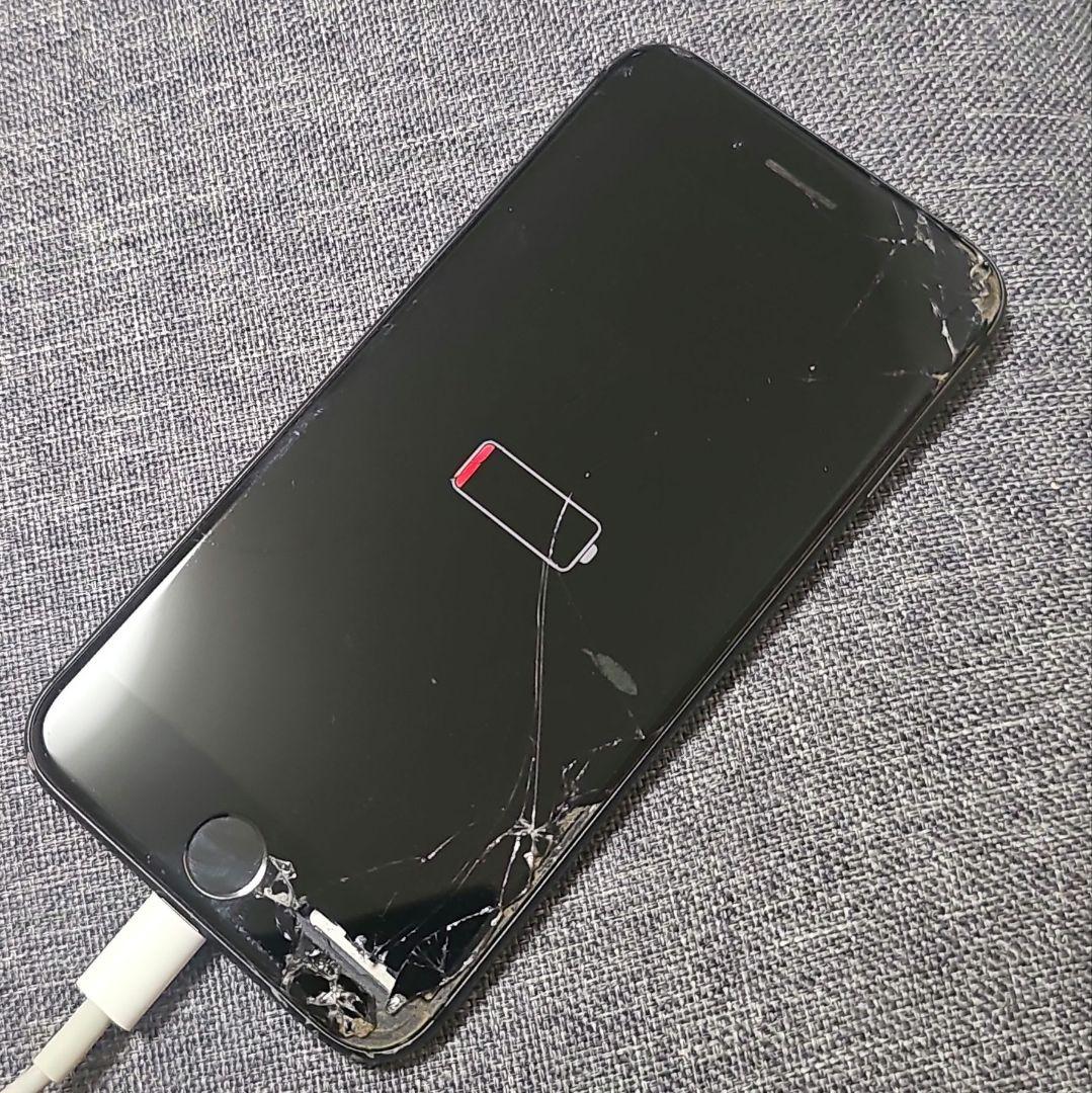 iPhone8 ジャンク6台