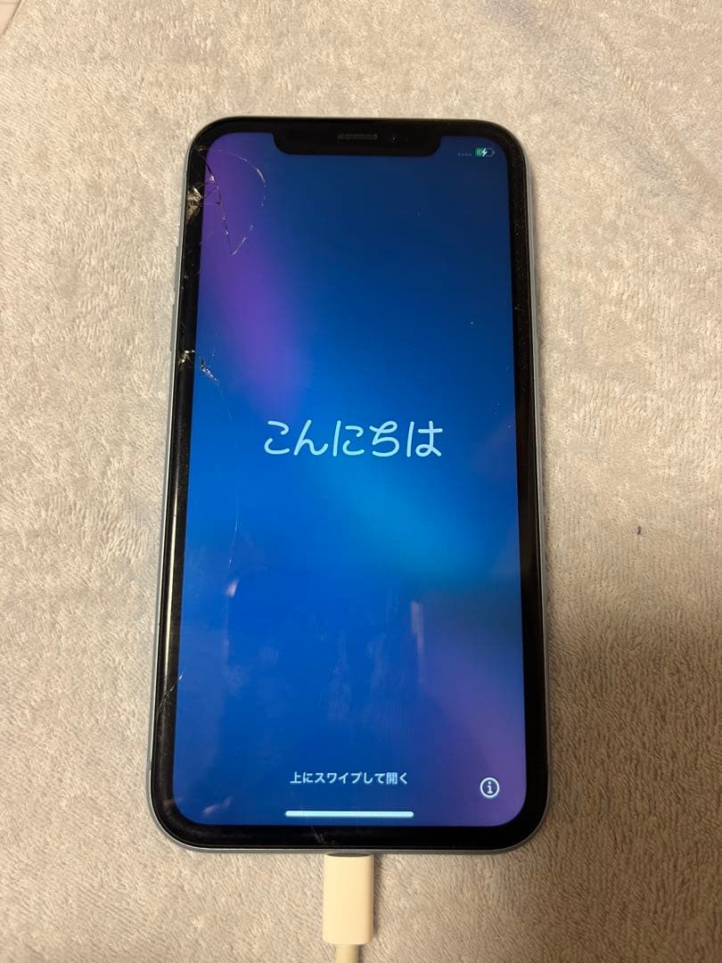 Apple iPhone XR ブルー　64G