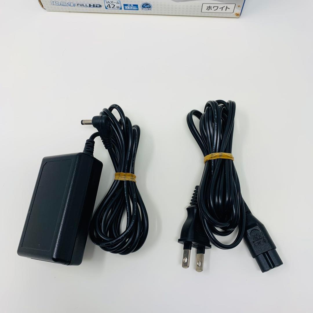 Panasonic HDC-TM45-W ビデオカメラ　動作品　パナソニック