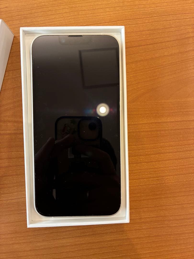 【急ぎ！！】Apple iPhone 14 128GB SIMロック解除