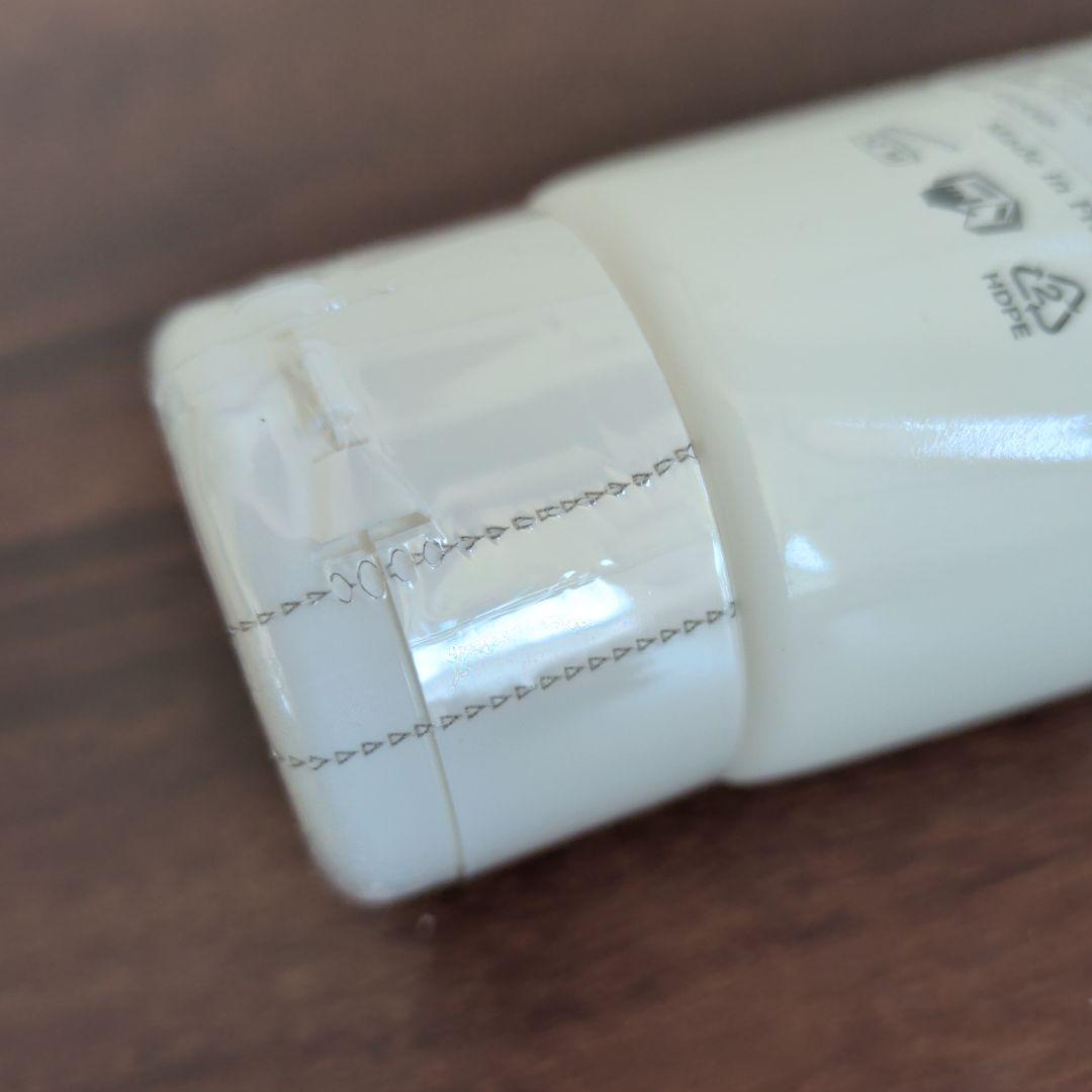 月末セール！ Sisley ハンドクリーム 75ml【新品•未使用•未開封】新着