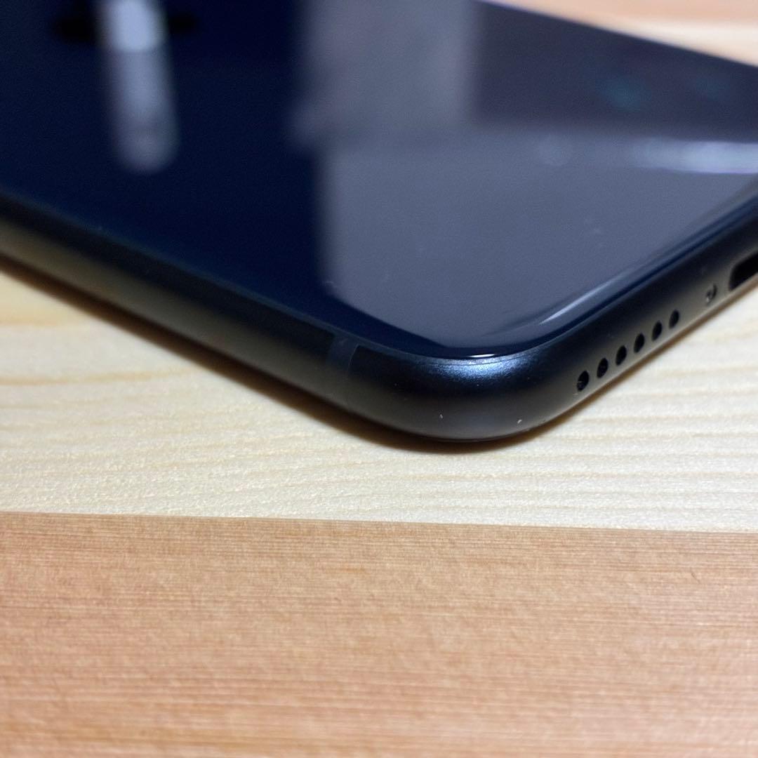バッテリー新品　iPhoneSE第3世代64GB SIMフリー