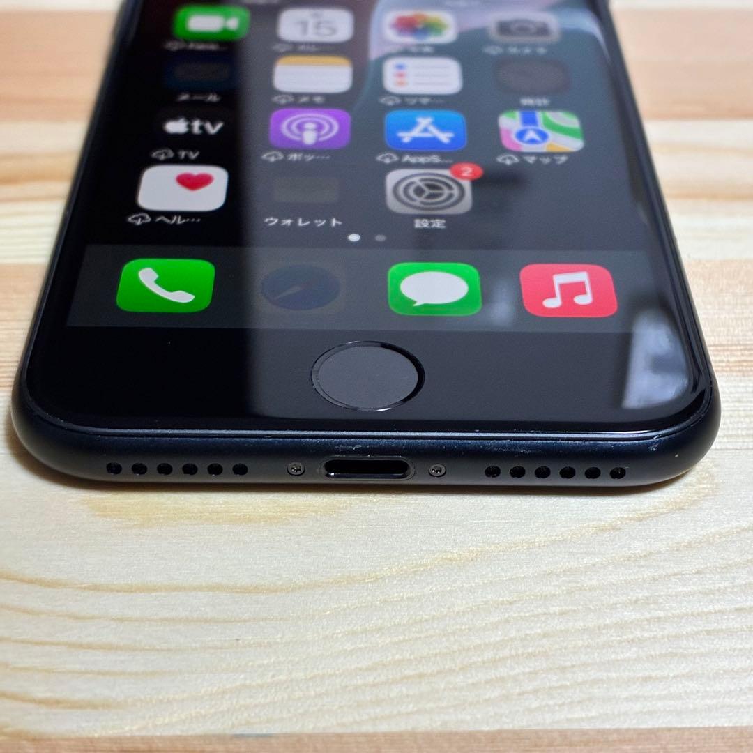 バッテリー新品　iPhoneSE第3世代64GB SIMフリー