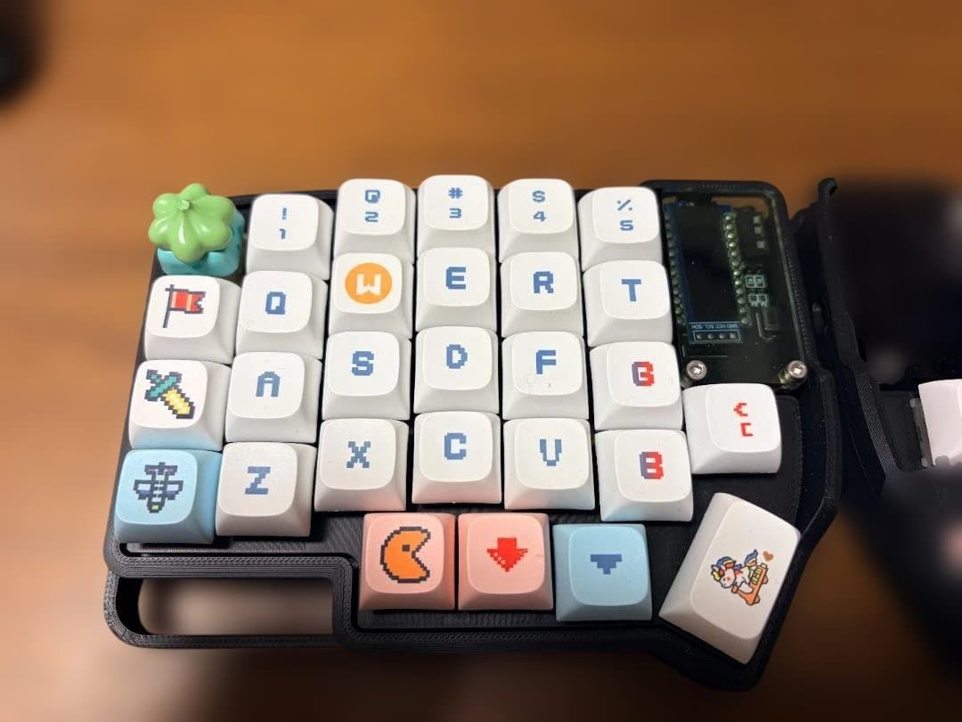 Lily58 Pro 自作分割メカニカルキーボードVial対応