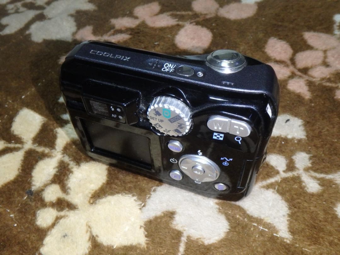 動作品 NIKON E4100 COOLPIX デジタルカメラ 乾電池駆動