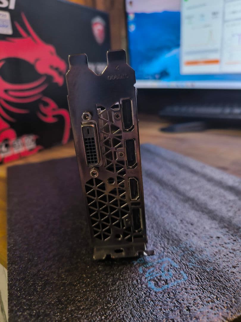 y*C様 GTX 1060 グラフィックボード　動作確認済　送料込み