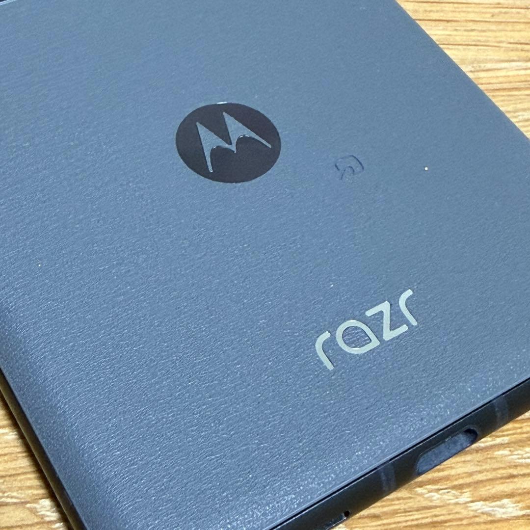 18535 razr 40 SIMフリー スマートフォン MOTOROLA