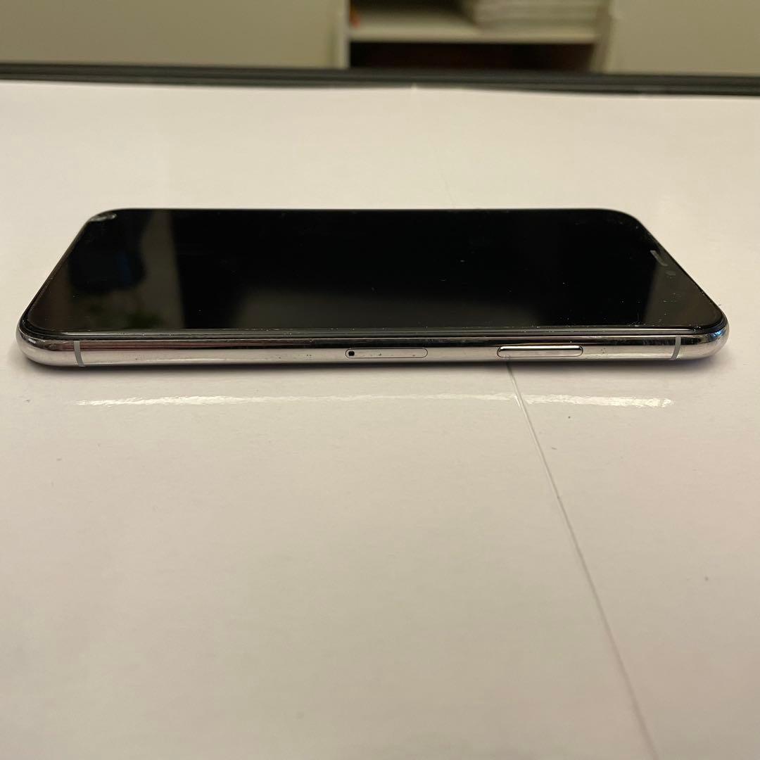 Apple iPhone X 64GB ホワイト 本体