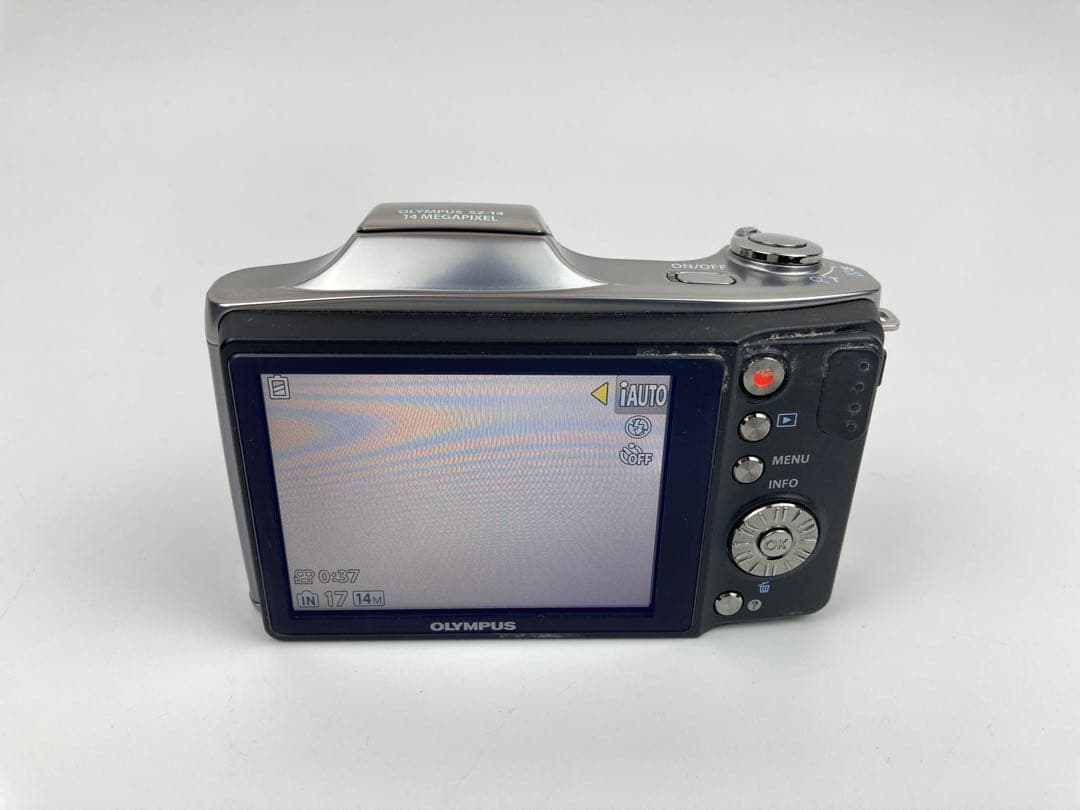 【極美品】OLYMPUS SZ-14 シルバー　デジタルカメラSZ-14 SLV