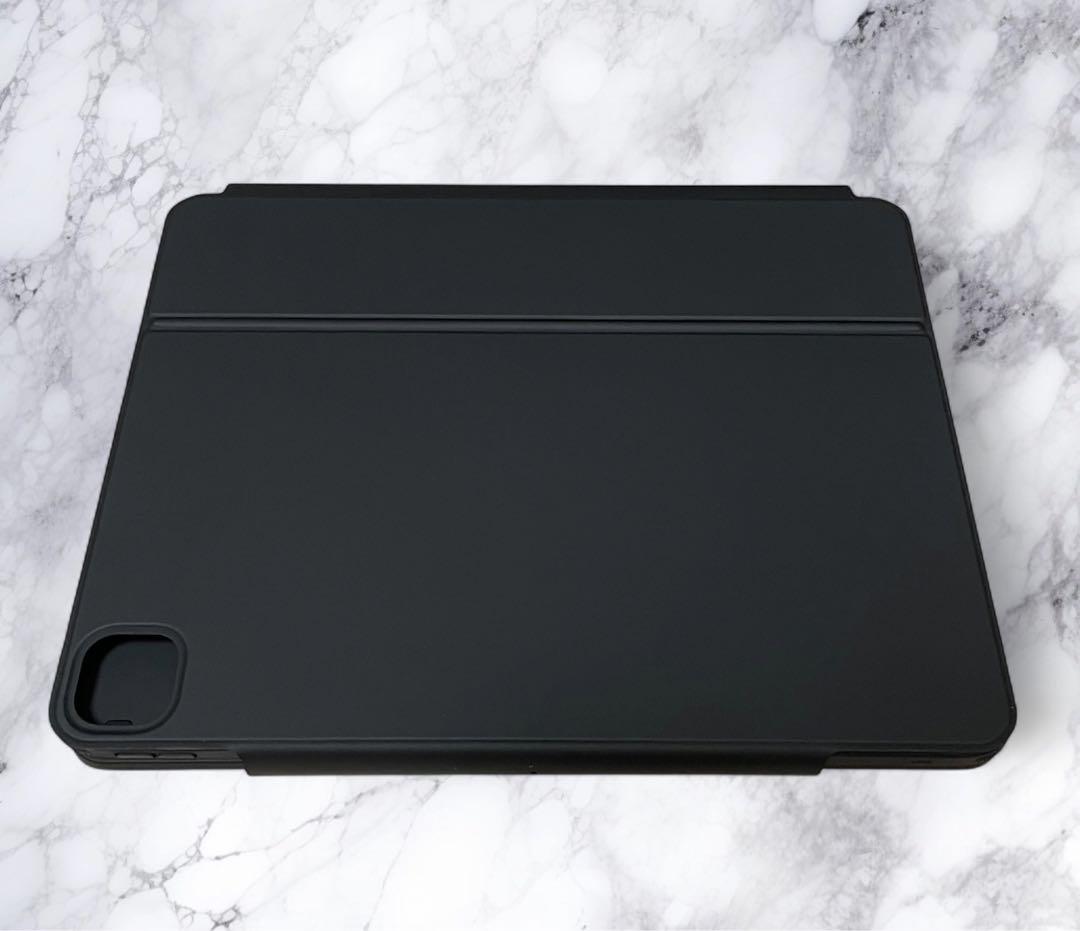 (美品) ESR Magnetic Keyboard Case 360