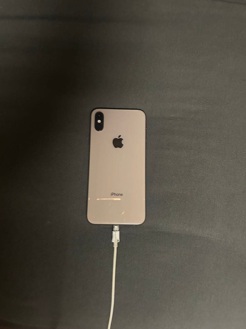 iPhone XS ゴールド 6.1インチ 本体