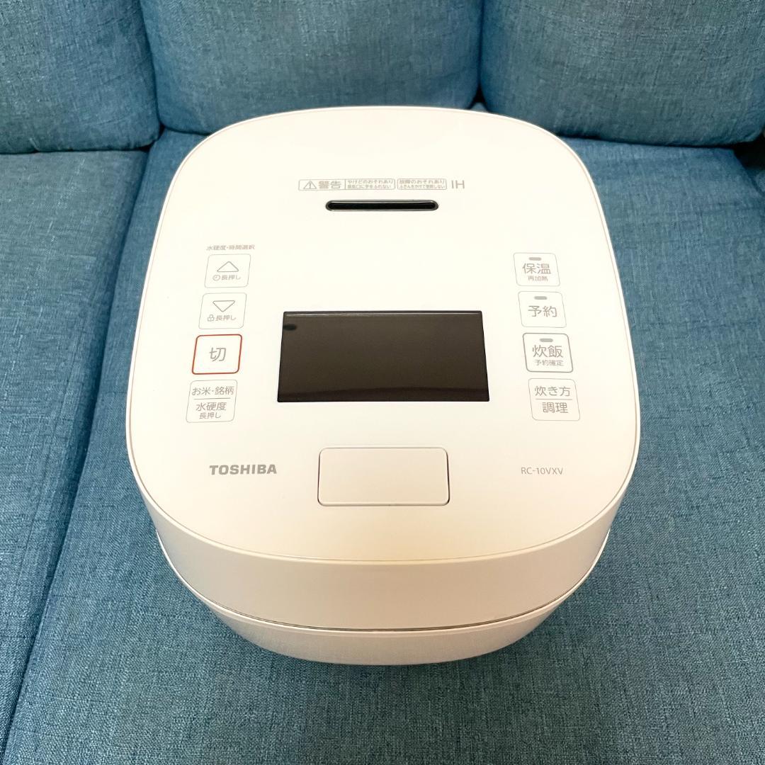 TOSHIBA RC-10VXV 炊飯器 2023年製　5.5合