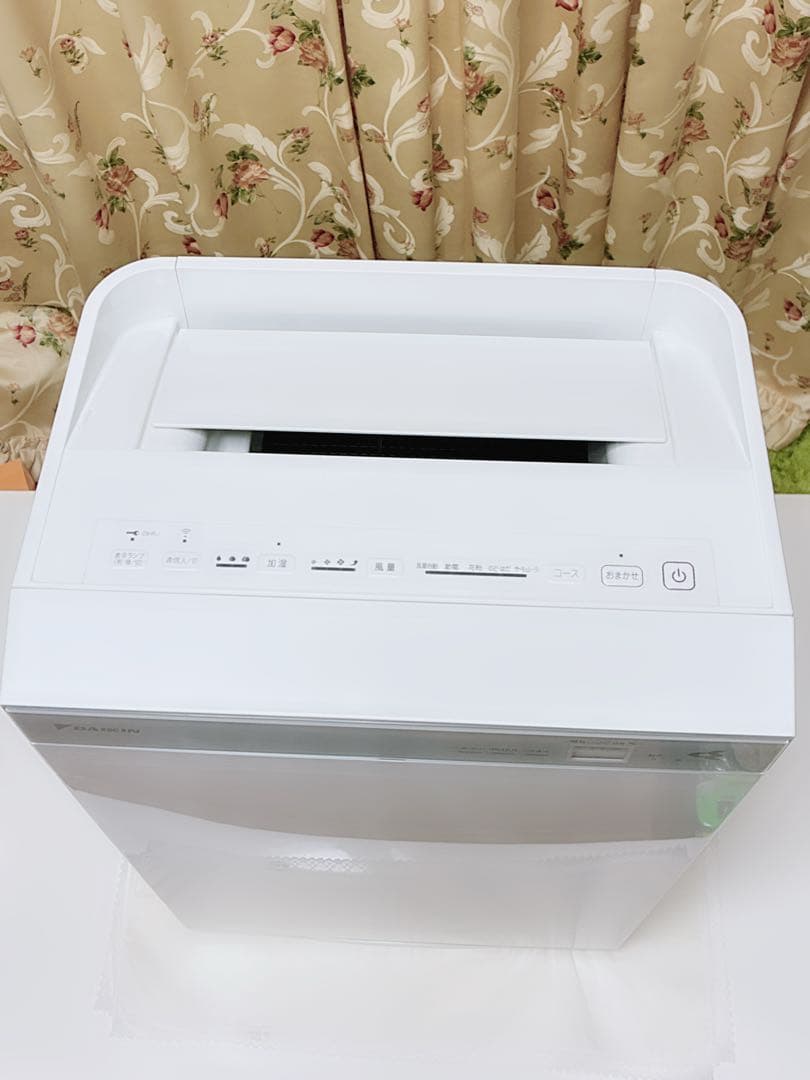 ダイキン 空気清浄機ACK70W-W 加湿機能付き　ホワイト　動作確認済み