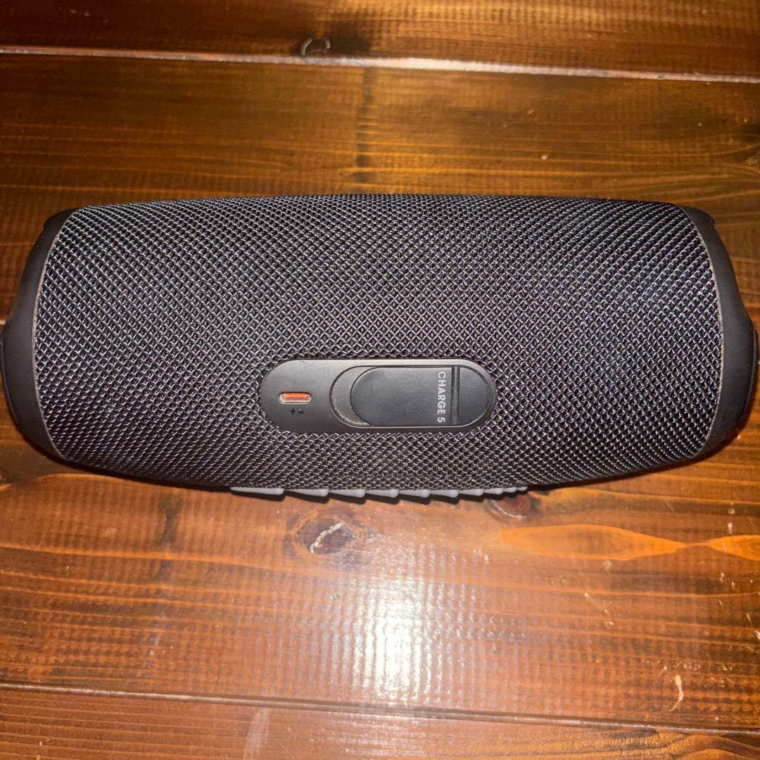 JBL ワイヤレススピーカー　charge5