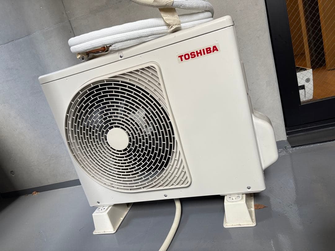 TOSHIBA 東芝　エアコン　2025年製