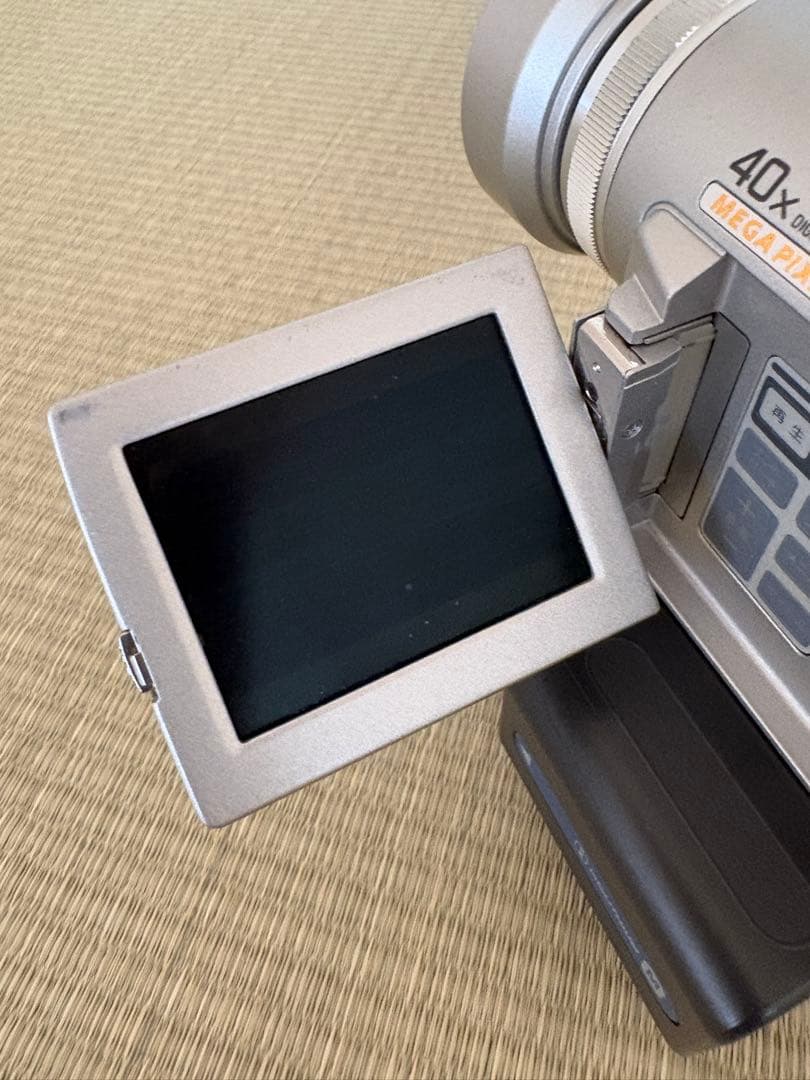 SONY DCR-PC100 デジタルハンディカム 充電器付きセット