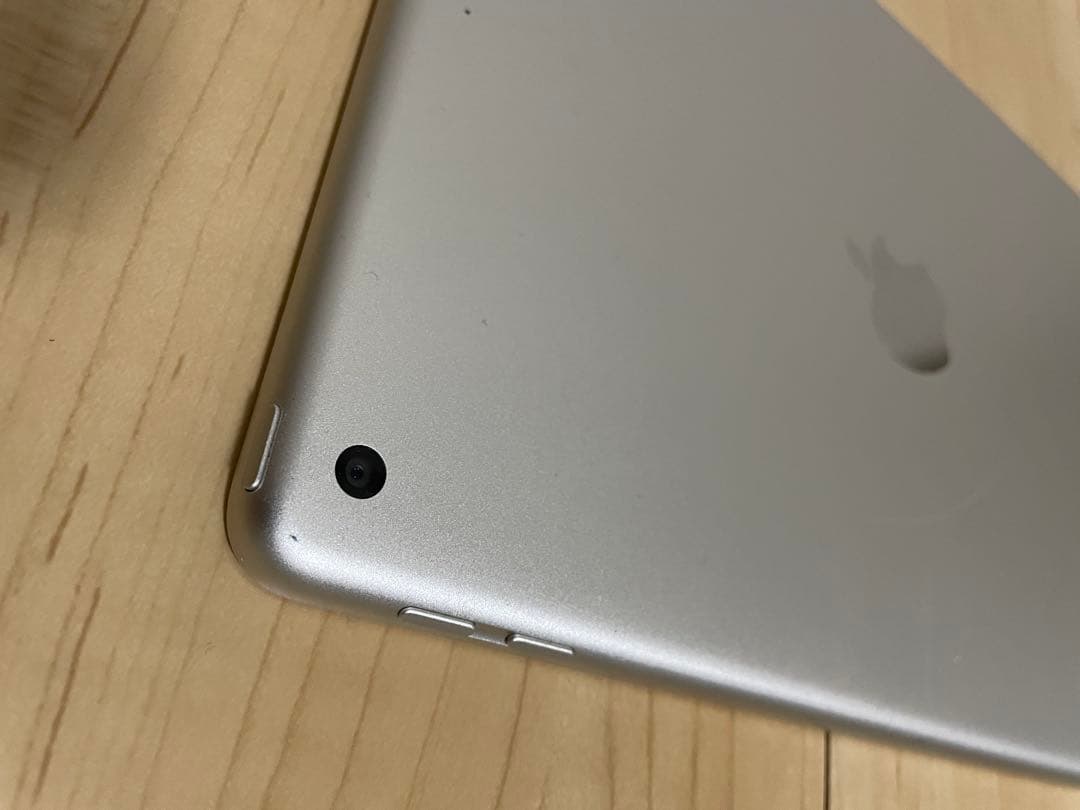 iPad 第5世代 (9.7インチ) 32GB WiFiモデル
