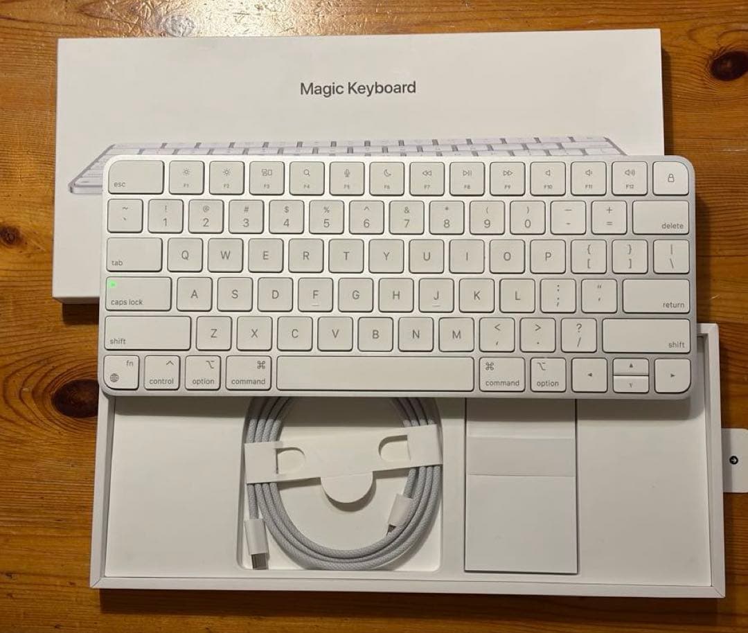 Apple Magic Keyboard MK2A3LL/A US配列