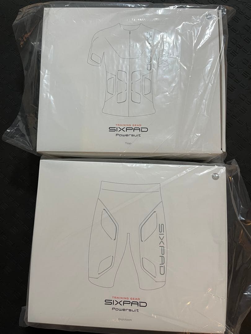 シックスパッド　パワースーツ　上下セット