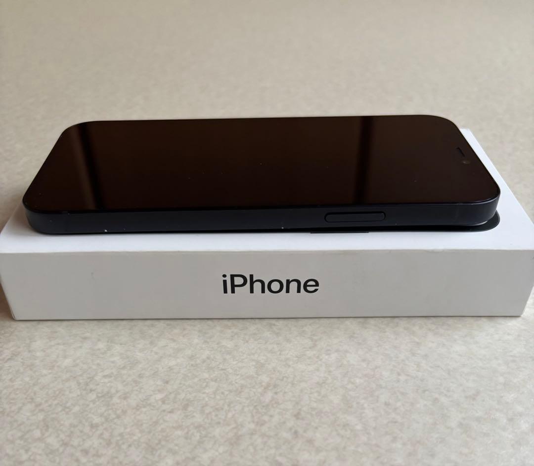 iPhone12 64GB ブラック　バッテリー容量95% SIMフリー
